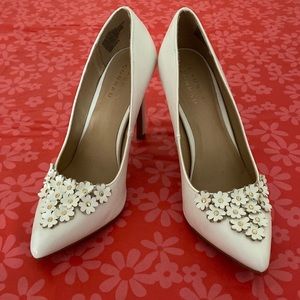 Lauren Conrad | white floral heels